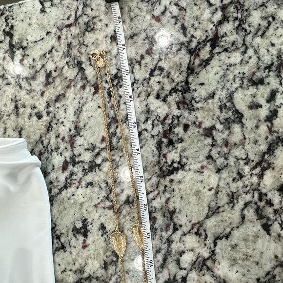 Swank Gold and White Leaf Jewelry Set - Picture 4 of 4